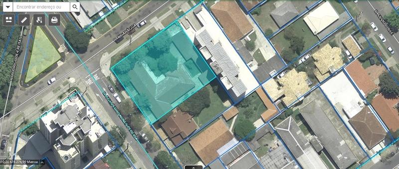 Terreno de Esquina ZR4 no Bacacheri: 1.098m² com Alto Potencial Construtivo