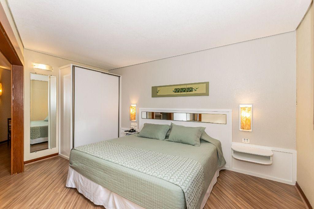 Invista em flat no Centro de Curitiba | Renda média comprovada de R$ 2.162/mês
