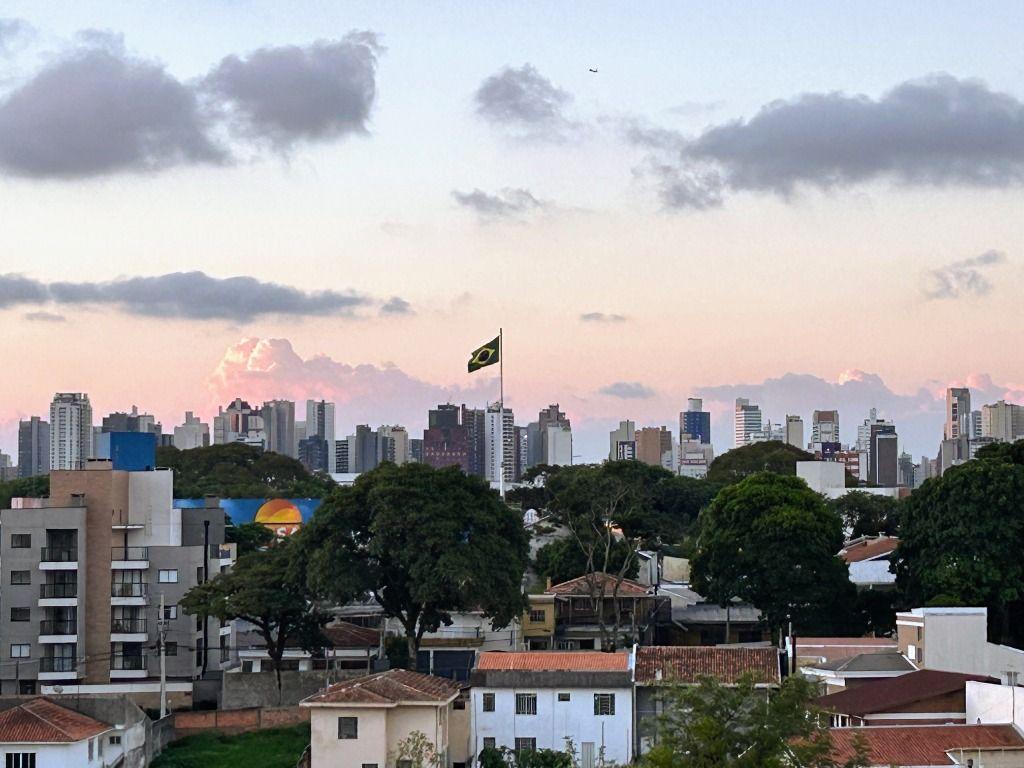 Apartamento com 2 dormitórios para alugar, 65 m² - Guaíra - Curitiba/PR