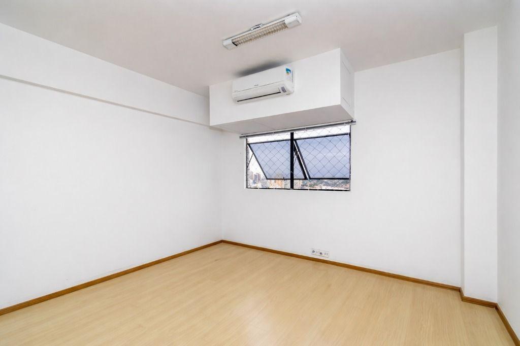 Sala à venda no Centro