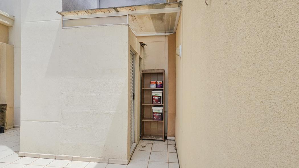 Cobertura de 113 m² privativo com 2 dormitórios sendo 1 suíte e 2 vagas de garagem no Guaíra