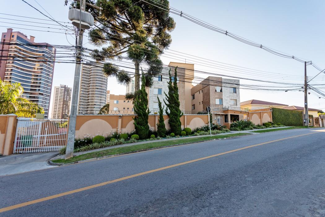 Apartamento com 3 dormitórios à venda, 73 m² por R$ 470.000,00 - Mossunguê - Curitiba/PR