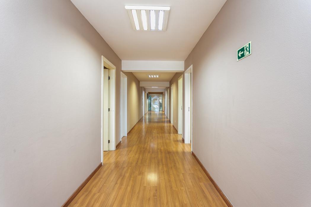CONJUNTO/SALA COMERCIAL à venda por R$ 1.550.000,00 no bairro Portão - CURITIBA / PR
