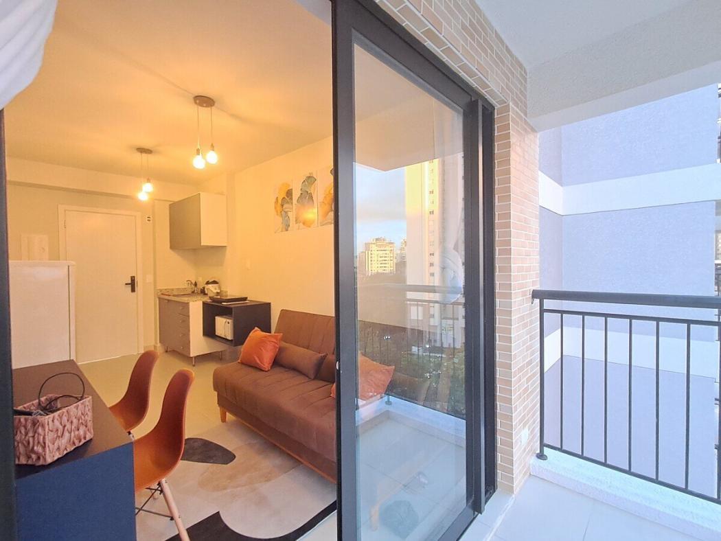 Apartamento 1 quarto com sacada no Plus Portão Curitiba para venda