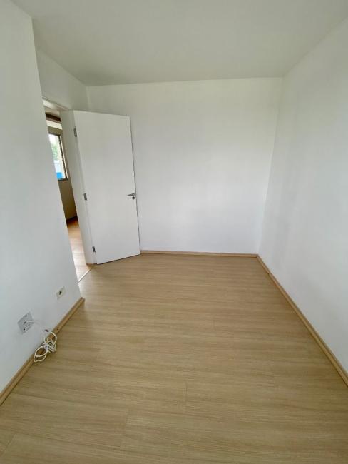 Apartamento com 2 dormitórios à venda, 47 m² por R$ 320.000,00 - Pinheirinho - Curitiba/PR