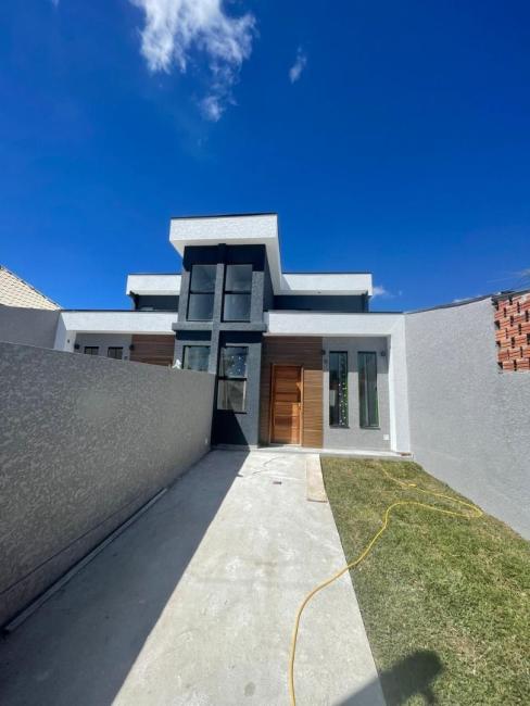 Sobrado com 3 dormitórios à venda, 100 m² por R$ 550.000,00 - Sítio Cercado - Curitiba/PR