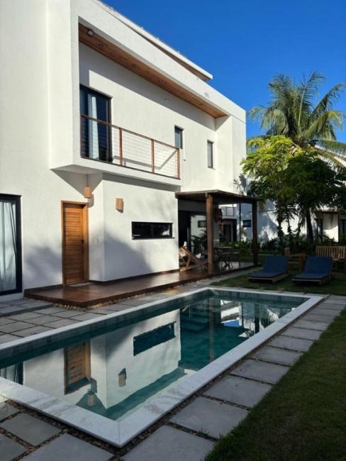 Sobrado com 4 dormitórios à venda, 186 m² por R$ 2.700.000,00 - Villas do Arraial II - Arraial d'Ajuda/BA
