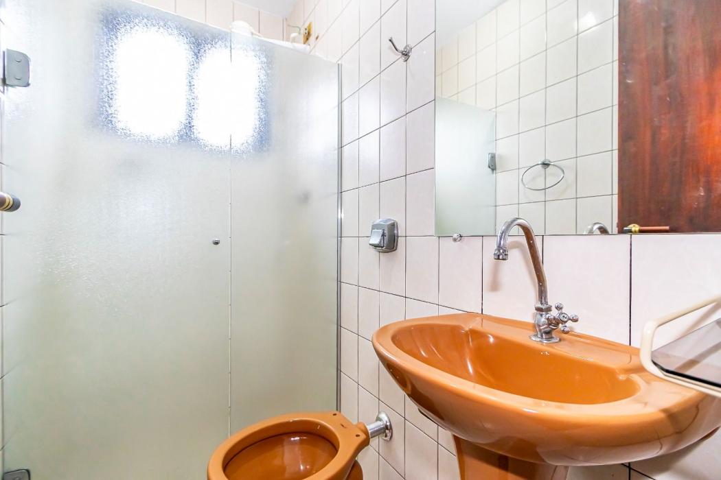 Casa com 3 dormitórios para alugar, 120 m² por R$ 3500/mês - Tarumã - Curitiba/PR