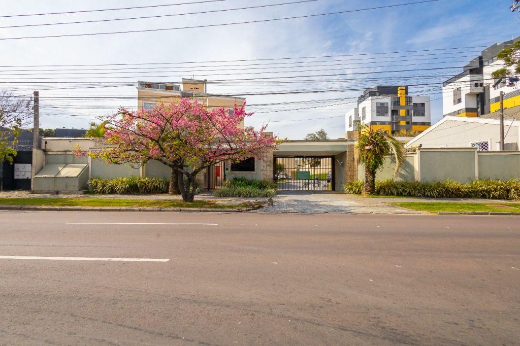 Apartamento com 3 dormitórios à venda, 65 m² por R$ 545.000,00 - Cabral - Curitiba/PR