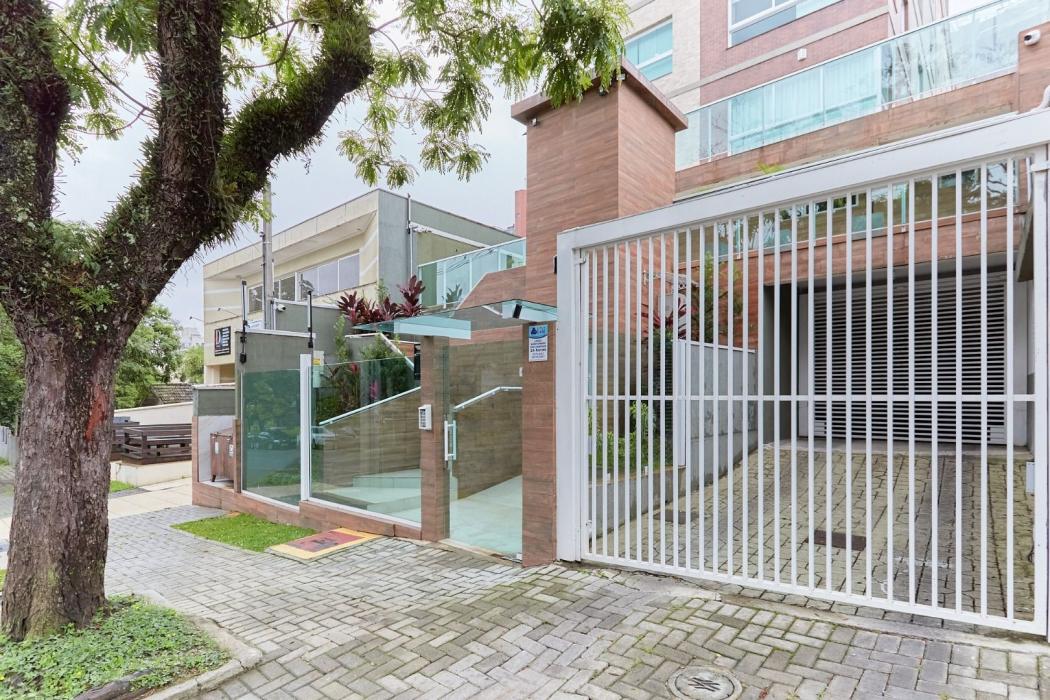 Cobertura com 3 dormitórios à venda, 222 m² por R$ 1.800.000,00 - Água Verde - Curitiba/PR
