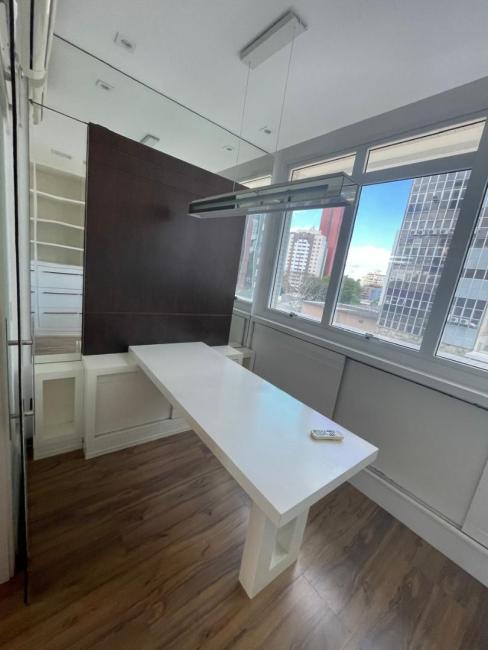 EXCELENTE SALA COMERCIAL NO JUVEVE AMPLA E MOBILIADA