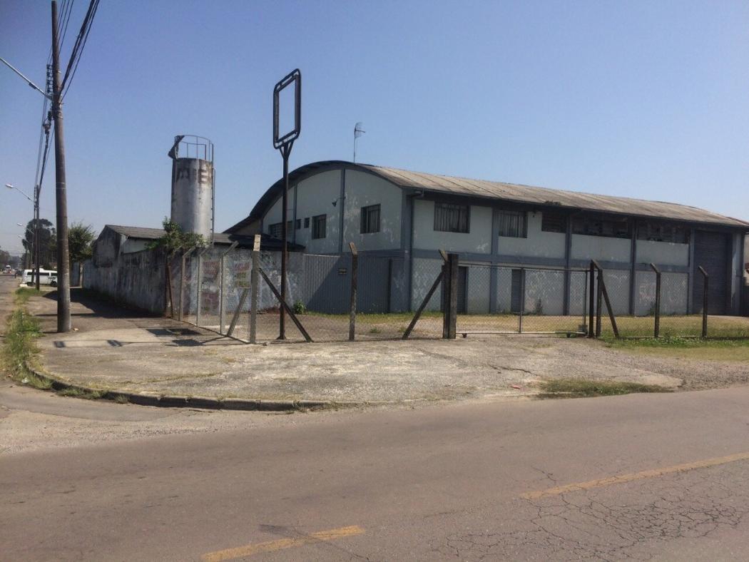 BARRAC�O/GALP�O � venda com 2663m� por R$ 6.450.000,00 no bairro Hauer - CURITIBA / PR