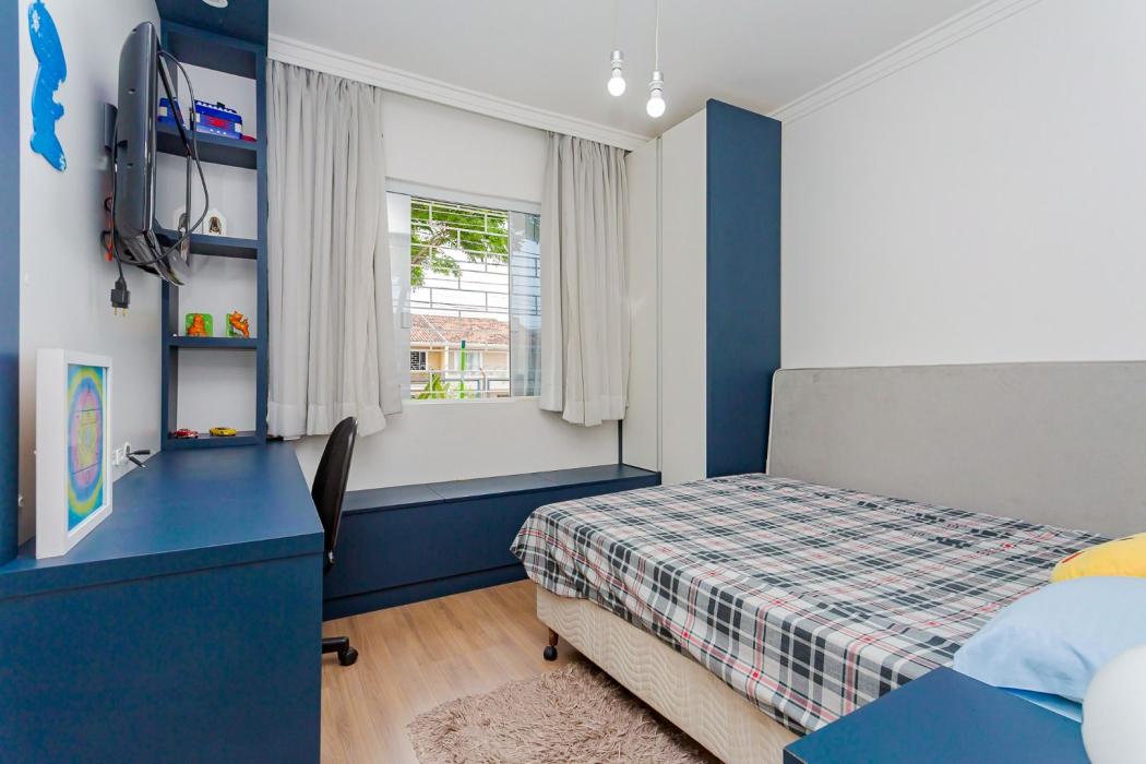 Casa com 3 dormitórios à venda, 189 m² por R$ 825.000,00 - Cajuru - Curitiba/PR