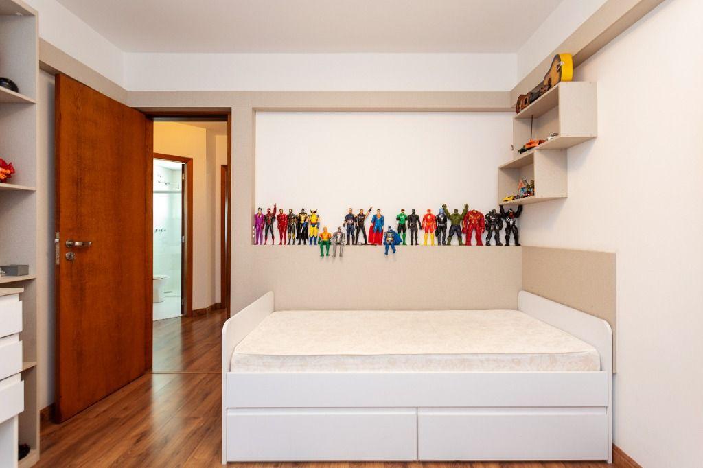 Sobrado na Vila Izabel - MOBILIADO  R$ 1390.000,00