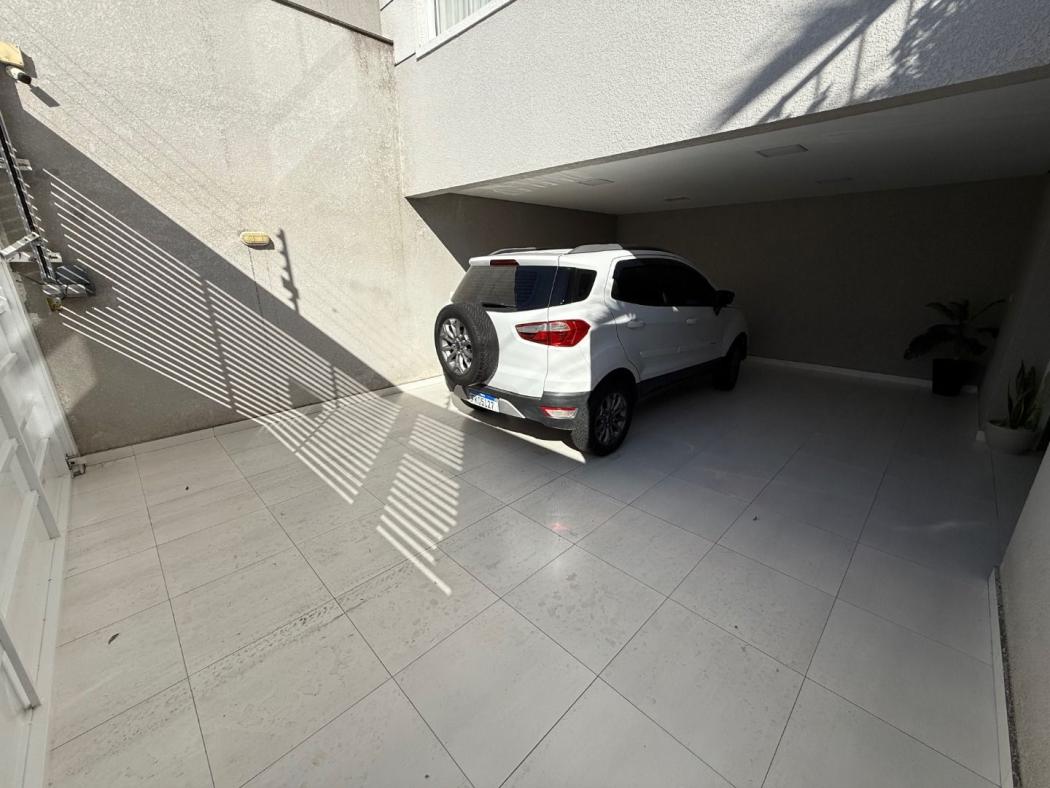 Sobrado com 3 dormitórios à venda, 144 m² por R$ 900.000,00 - Xaxim - Curitiba/PR