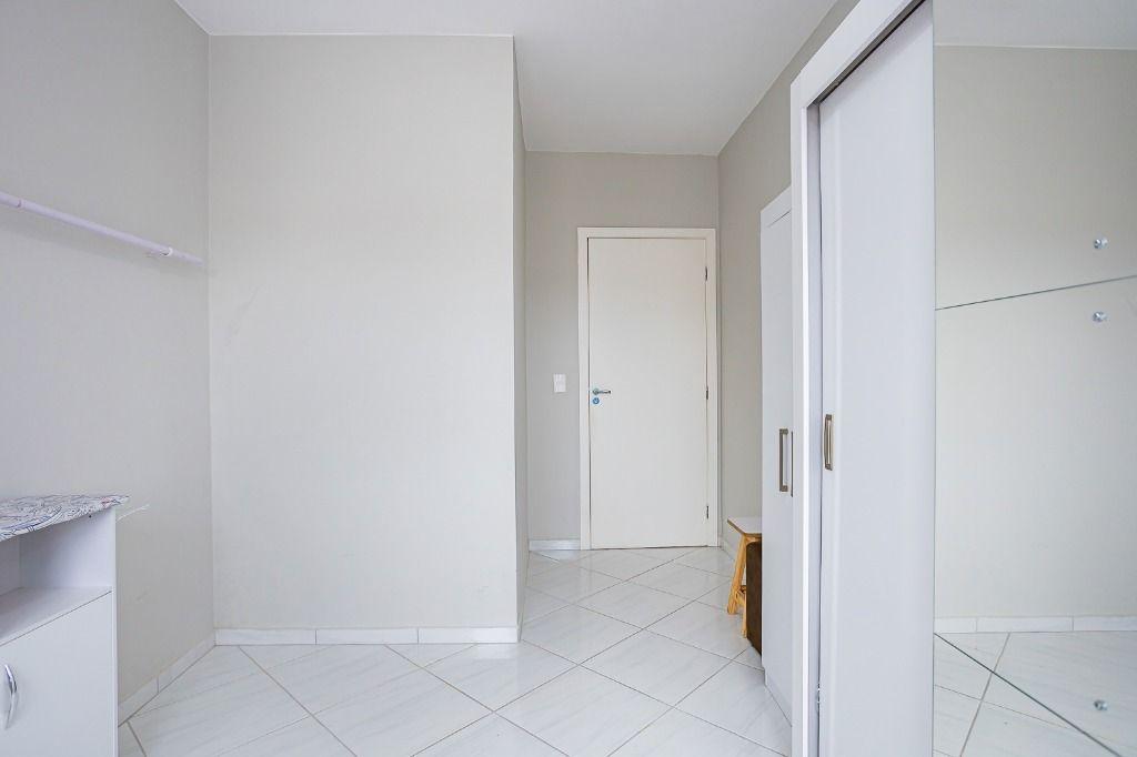 Apartamento com 2 dormitórios à venda, 62 m² por R$ 299.000 - Rua Rio Catas Altas, nº 158Planta Weissopolis - Pinhais/PR