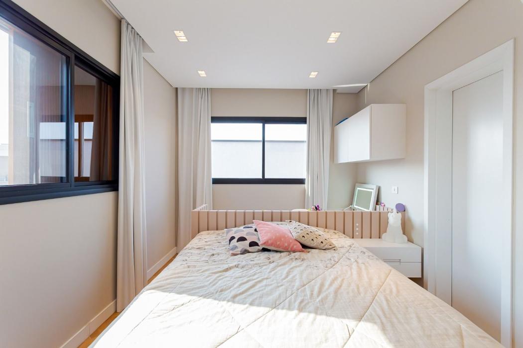 Casa com 3 suítes à venda, 320 m² por R$ 2.990.000 - Uberaba - Curitiba/PR