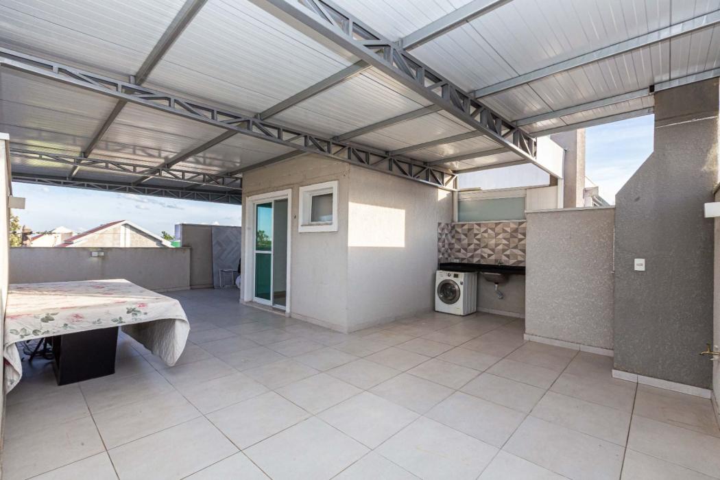 Sobrado com 3 dormitórios à venda, por R$ 999.000 - Boqueirão - Curitiba/PR