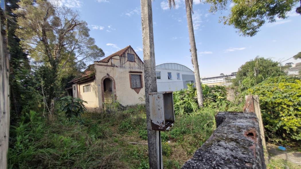 O MELHOR TERRENO DO BAIRRO BOM RETIRO