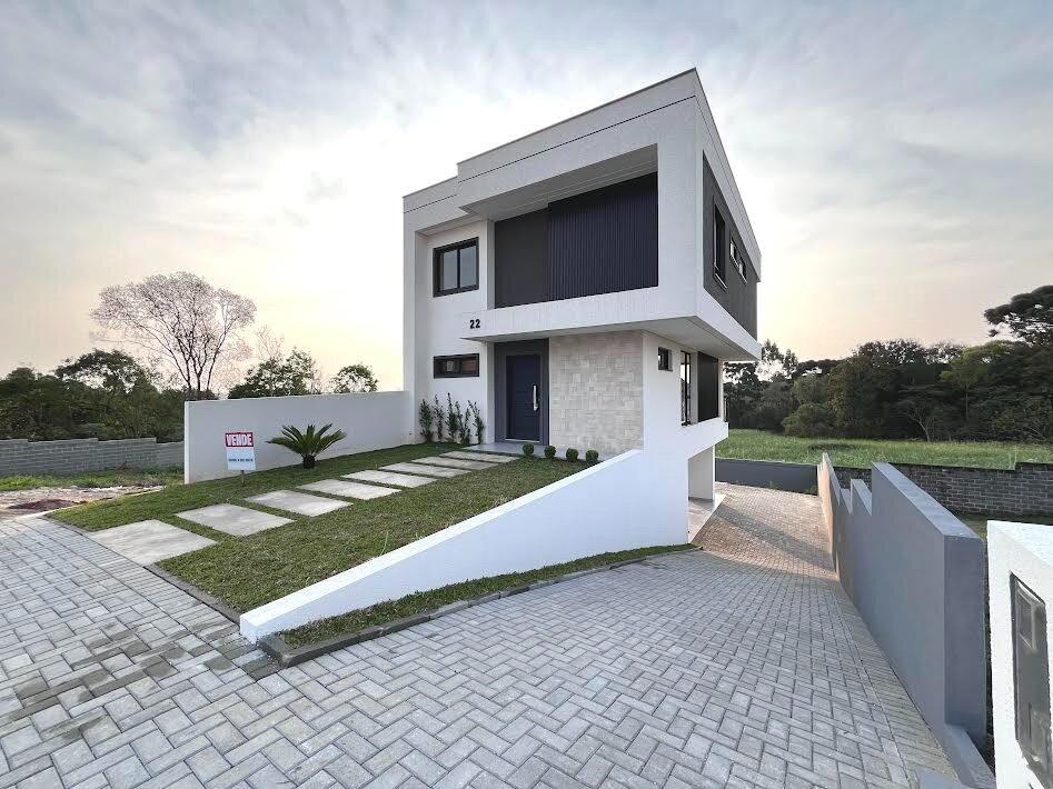 CASA com 3 dormitórios à venda com 220m² por R$ 1.290.000,00 no bairro Botiatuva - CAMPO LARGO / PR