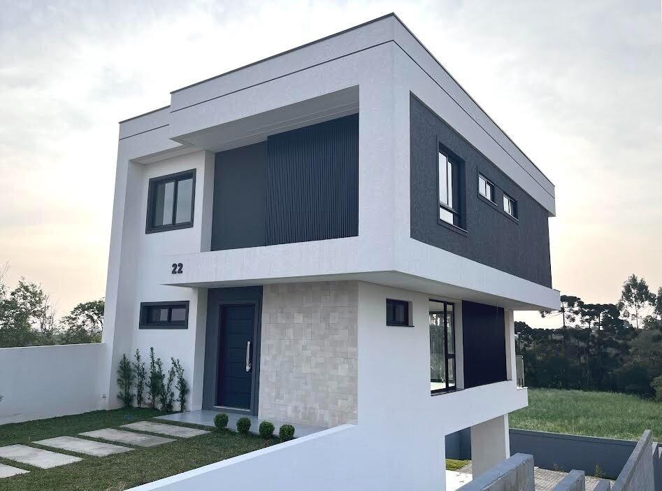 CASA com 3 dormitórios à venda com 220m² por R$ 1.290.000,00 no bairro Botiatuva - CAMPO LARGO / PR