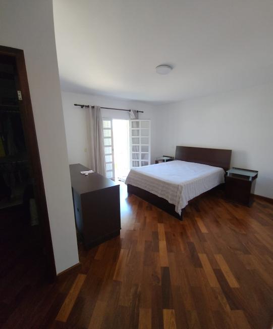 MARAVILHOSA CASA NO BARREIRINHA, TERRENO DE 1.000M E CONSTRU��O 370,00M + 120M DE MUITO CONFORTO