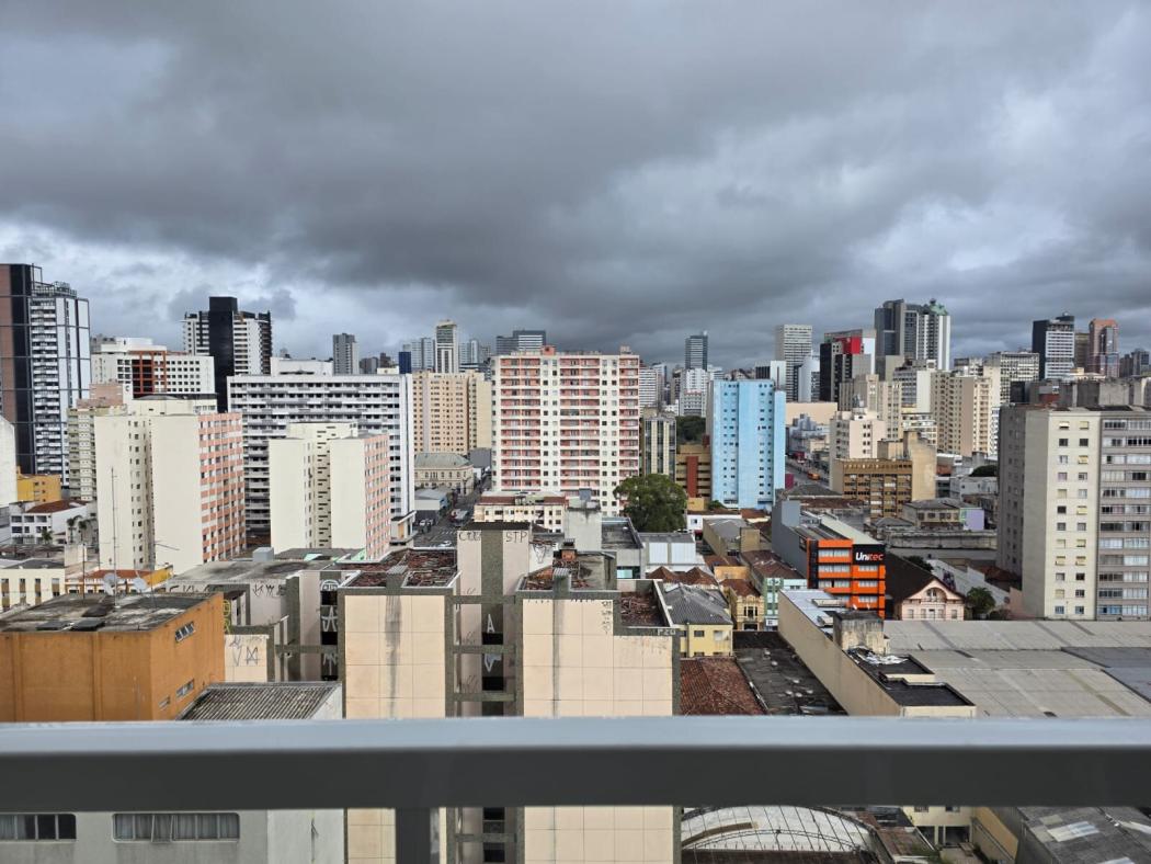 STUDIO 34,29 PRIVATIVOS, ENTREGUE, ANDAR ALTO, VISTA DEFINITIVA EM OTIMA LOCALIZA��O