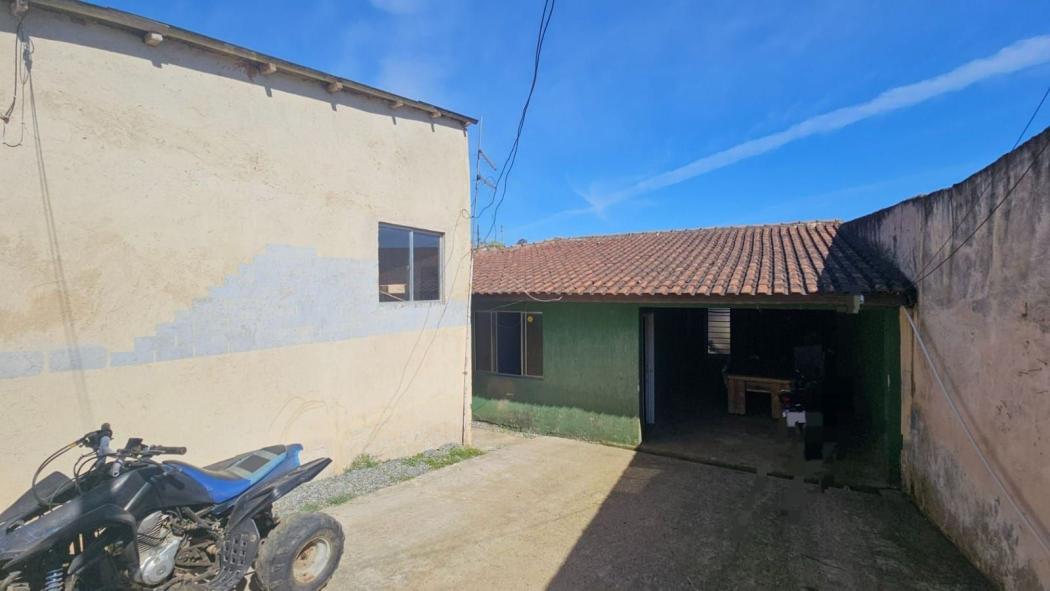 Casa térrea com terreno de 364m² no Bairro São Dimas – Colombo