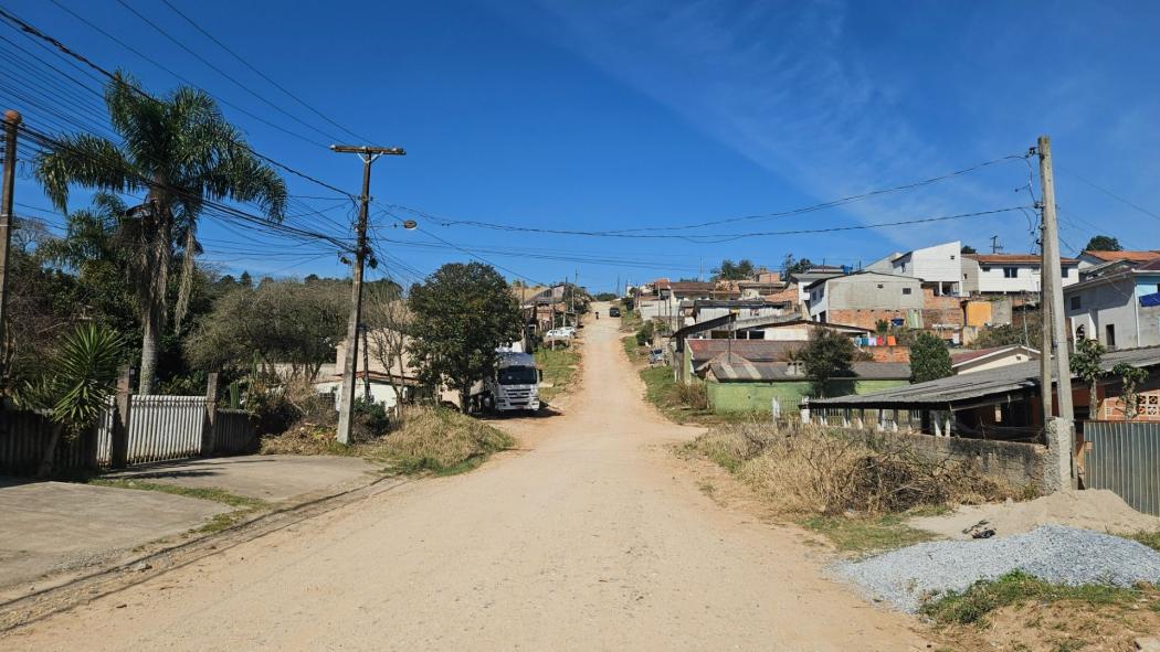 Casa térrea com terreno de 364m² no Bairro São Dimas – Colombo