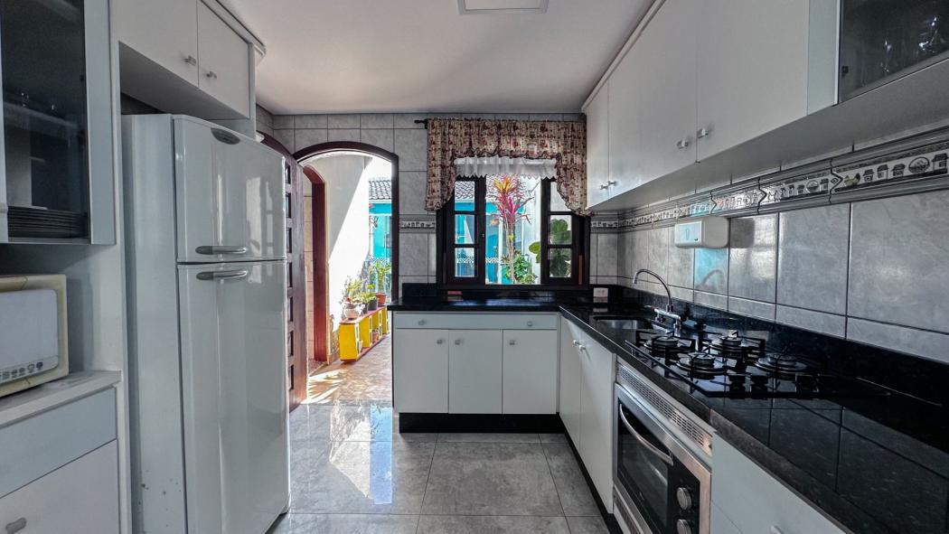 Miniatura 16