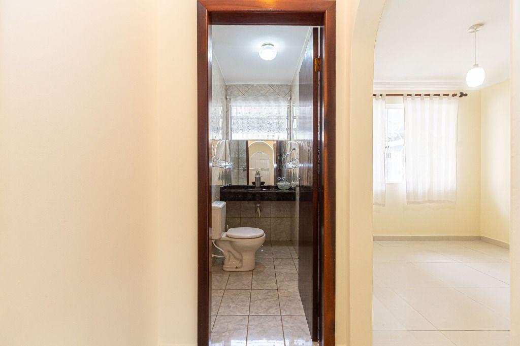 Casa com 3 dormitórios à venda, 320 m² por R$ 1.980.000 - Curitiba