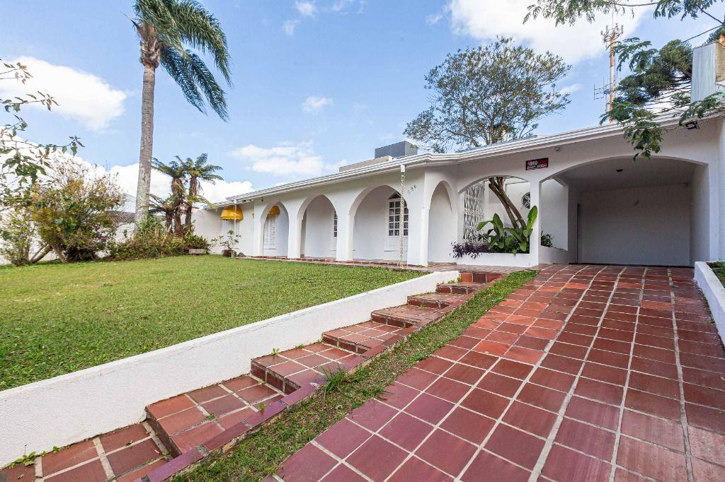 Casa com 3 dormitórios à venda, 320 m² por R$ 1.980.000 - Curitiba