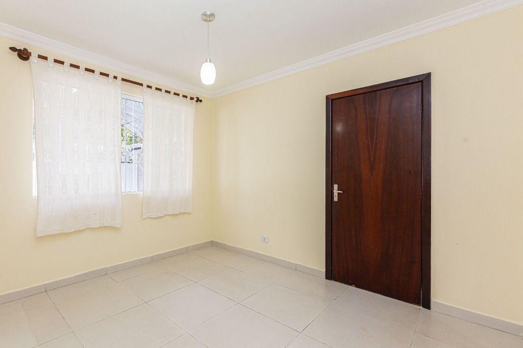 Casa com 3 dormitórios à venda, 320 m² por R$ 1.980.000 - Curitiba