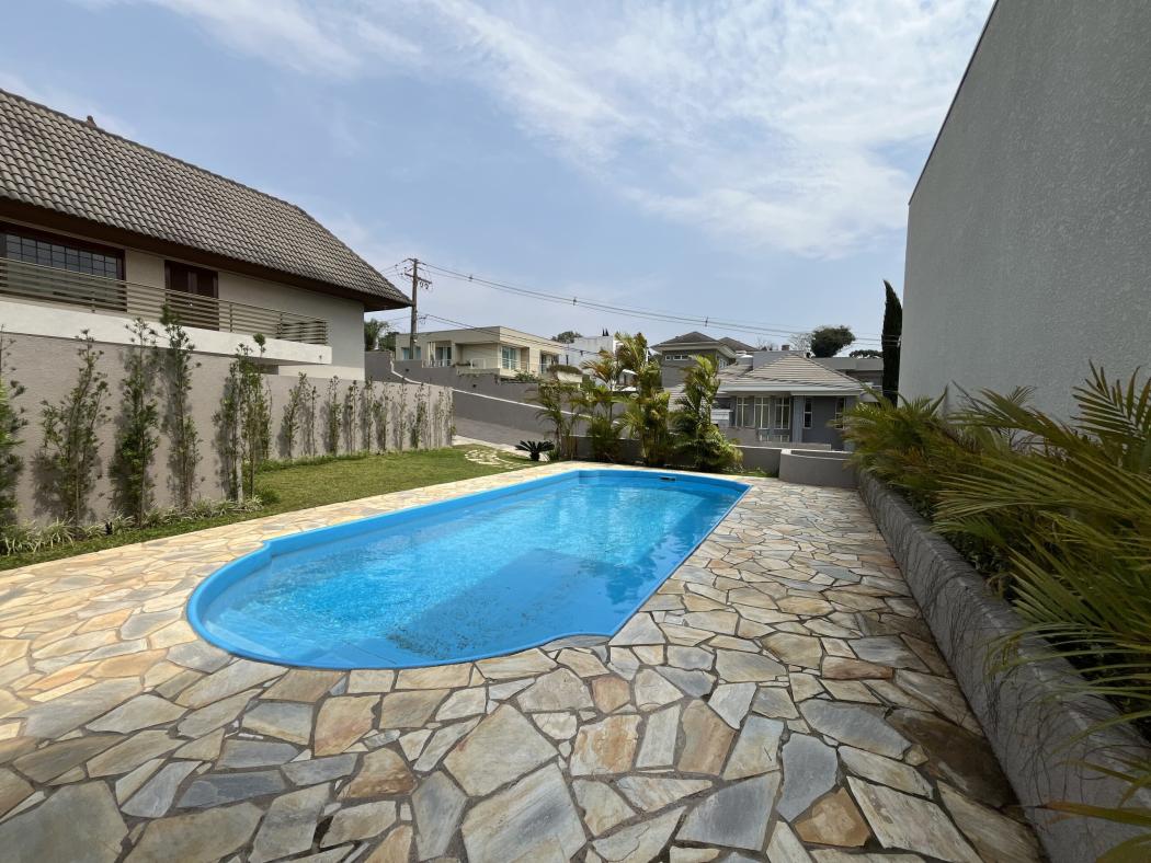 Sobrado com 3 dormitórios à venda, 245 m² por R$ 999.000,00 - Campo Comprido - Curitiba/PR
