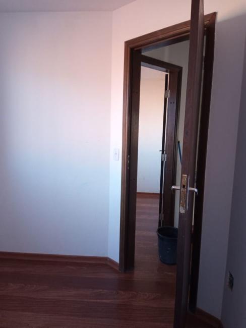 Sobrado com 3 dormitórios à venda, 80 m² por R$ 440.000,00 - Uberaba - Curitiba/PR