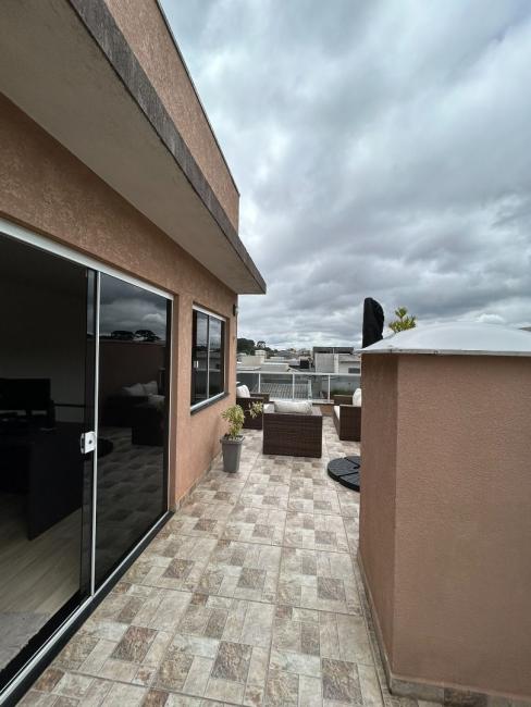 Sobrado com 3 dormitórios à venda, 133 m² por R$ 600.000,00 - Umbará - Curitiba/PR