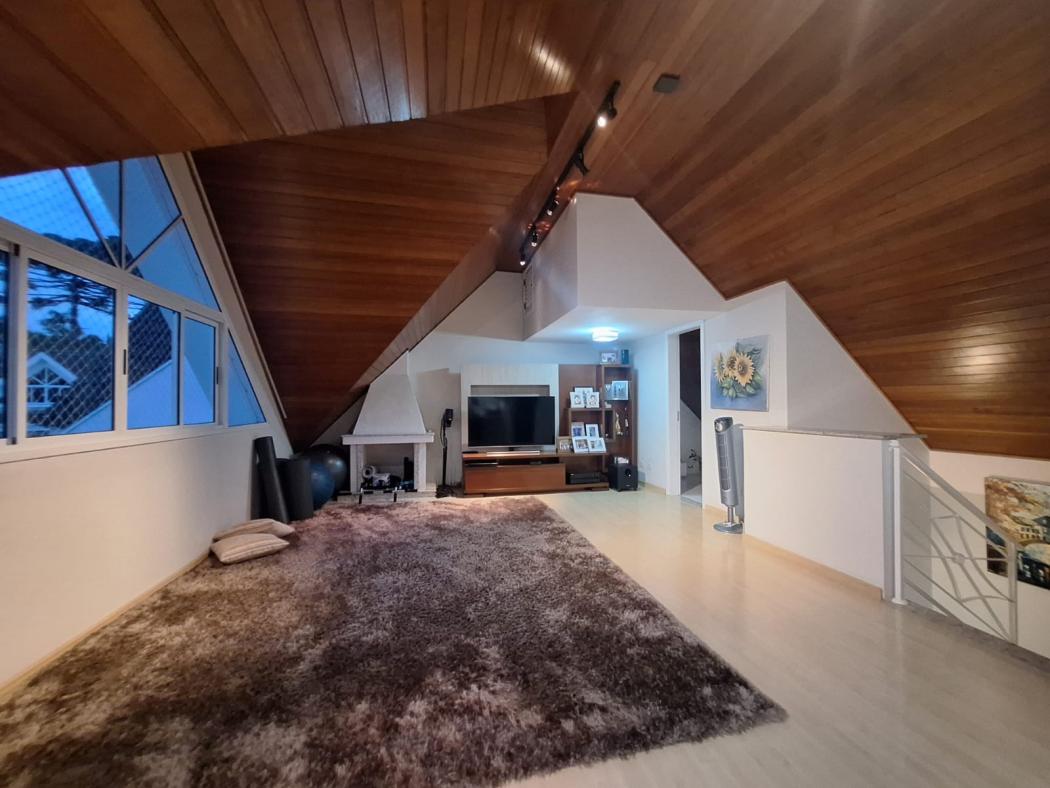 SOBRADO com 4 dormitórios à venda com 189m² por R$ 1.279.000,00 no bairro Jardim das Américas - CURITIBA / PR