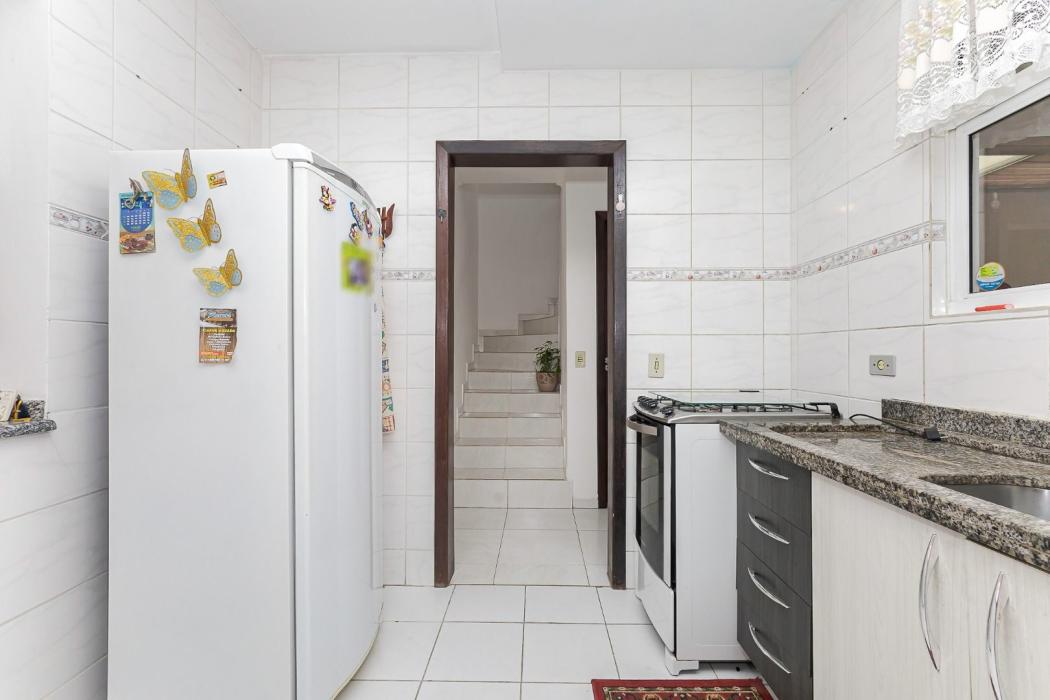 Sobrado de 3 quartos está no bairro Portão em condomínio fechado