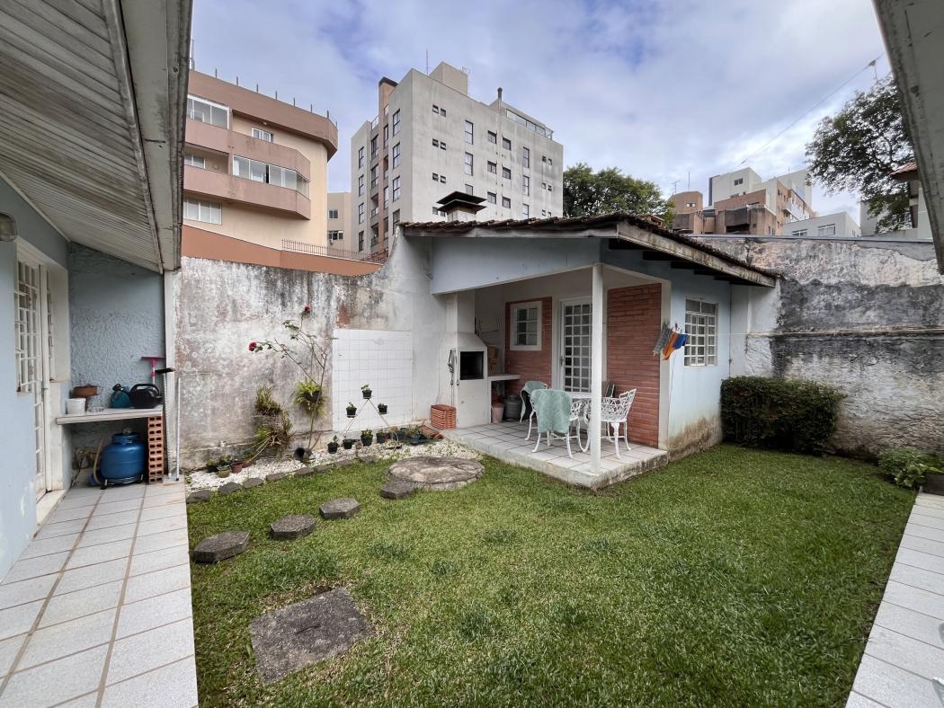 Terreno à venda, 440 m² por R$ 1.300.000 - Vila Izabel - Curitiba/PR