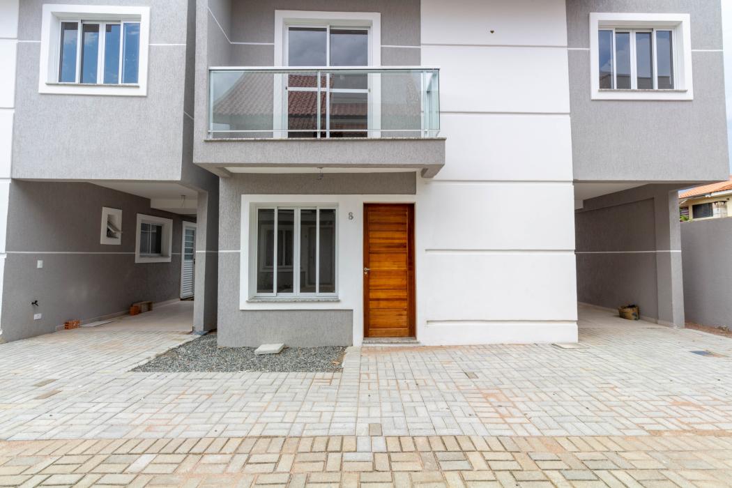 Sobrado à venda, 132 m² por R$ 748.000,00 - Cajuru - Curitiba/PR