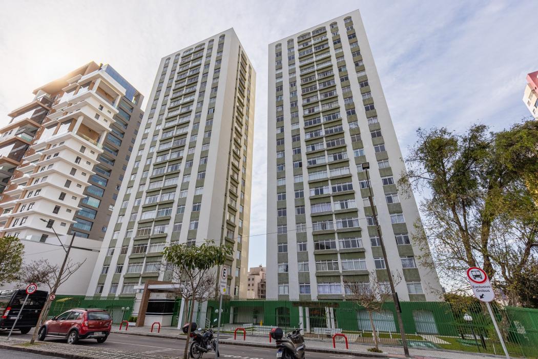 Oportunidade no Cabral – 123m² | 3 quartos | 1 suíte | 1 vaga - Última Unidade