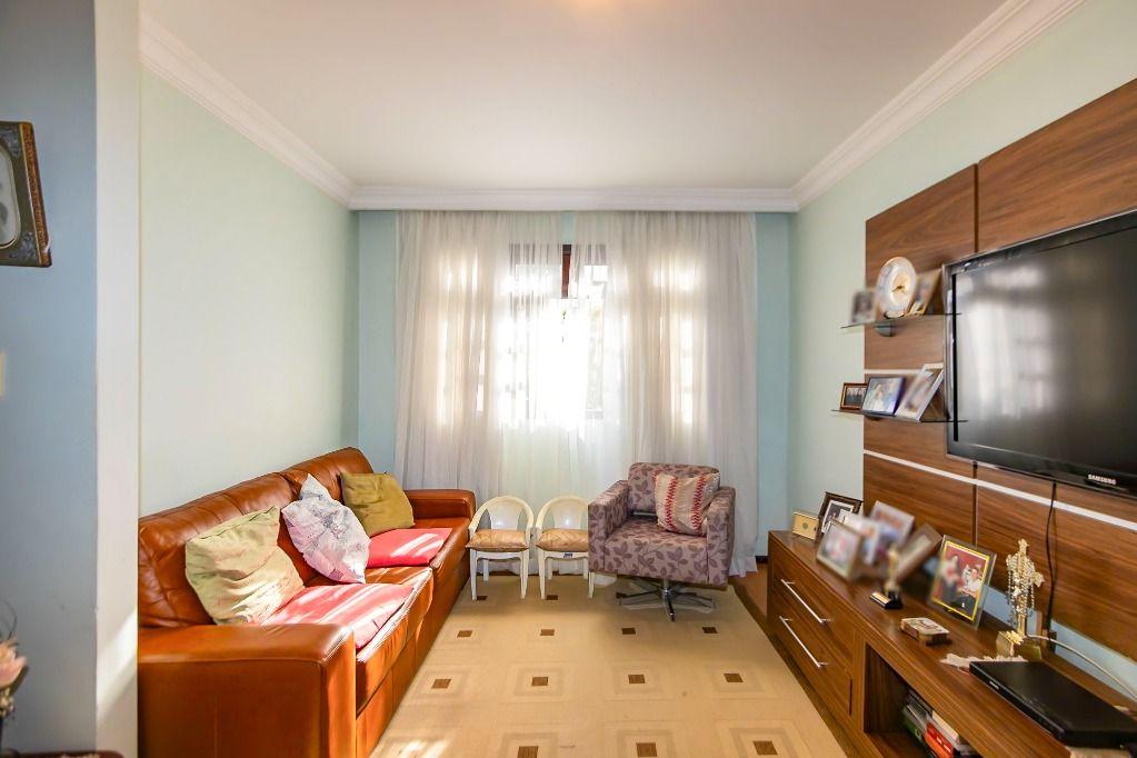 Casa com 4 dormitórios à venda, 266 m² por R$ 1.095.000,00 - Cajuru - Curitiba/PR