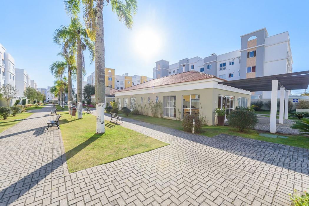 Apartamento com 3 dormitórios à venda, 60 m² por R$ 365.000,00 - Capão Raso - Curitiba/PR