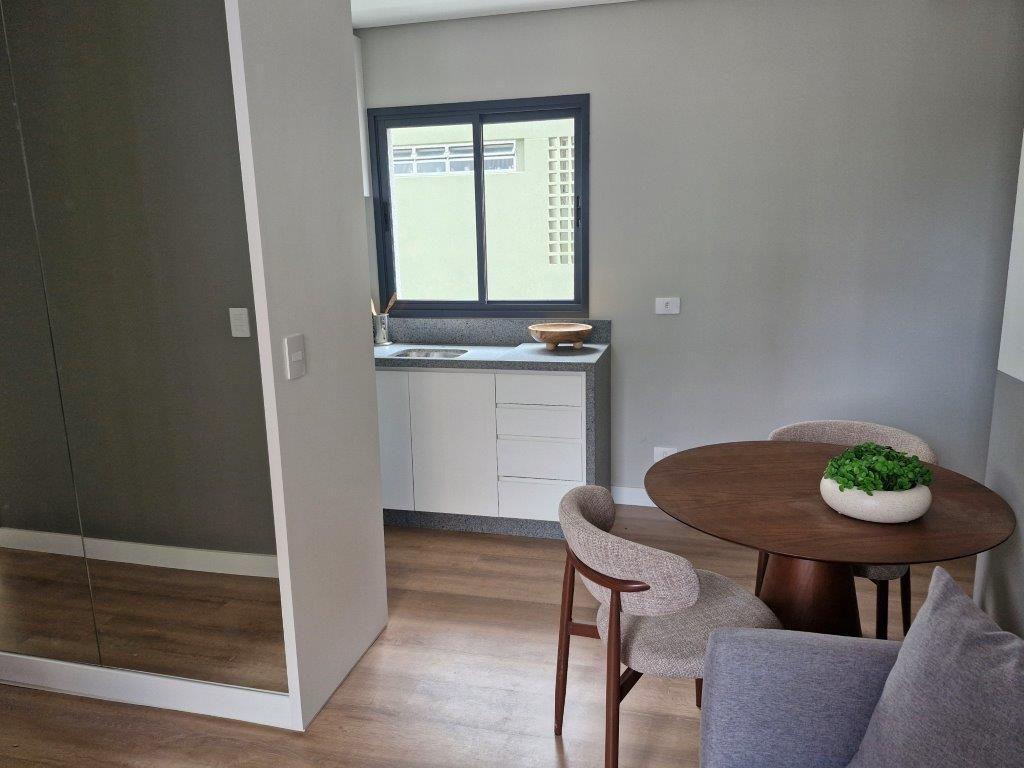 Apartamento com 2 dormitórios à venda, 50 m² por R$ 637.057,00 - Água Verde - Curitiba/PR