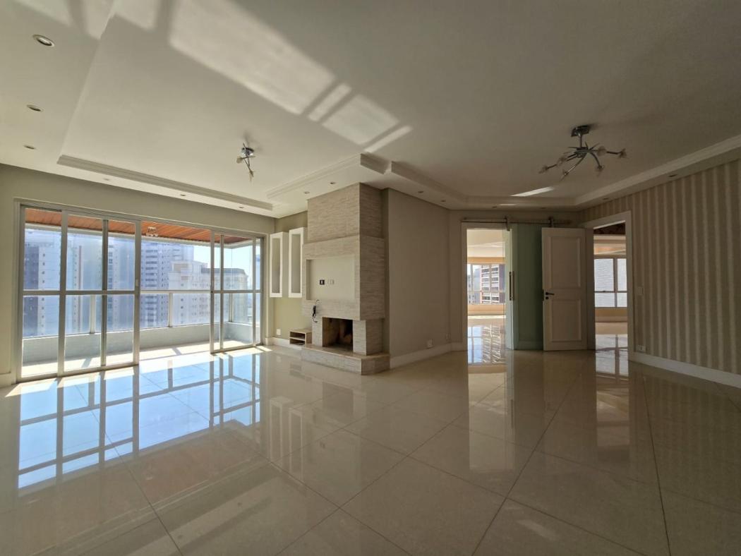 Apartamento com 4 dormitórios à venda, 284 m² por R$ 2.400.000,00 - Batel - Curitiba/PR