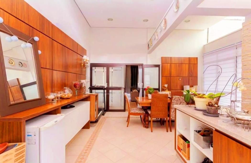 Cobertura com 3 dormitórios à venda, 223 m² por R$ 2.500.000,00 - Batel - Curitiba/PR