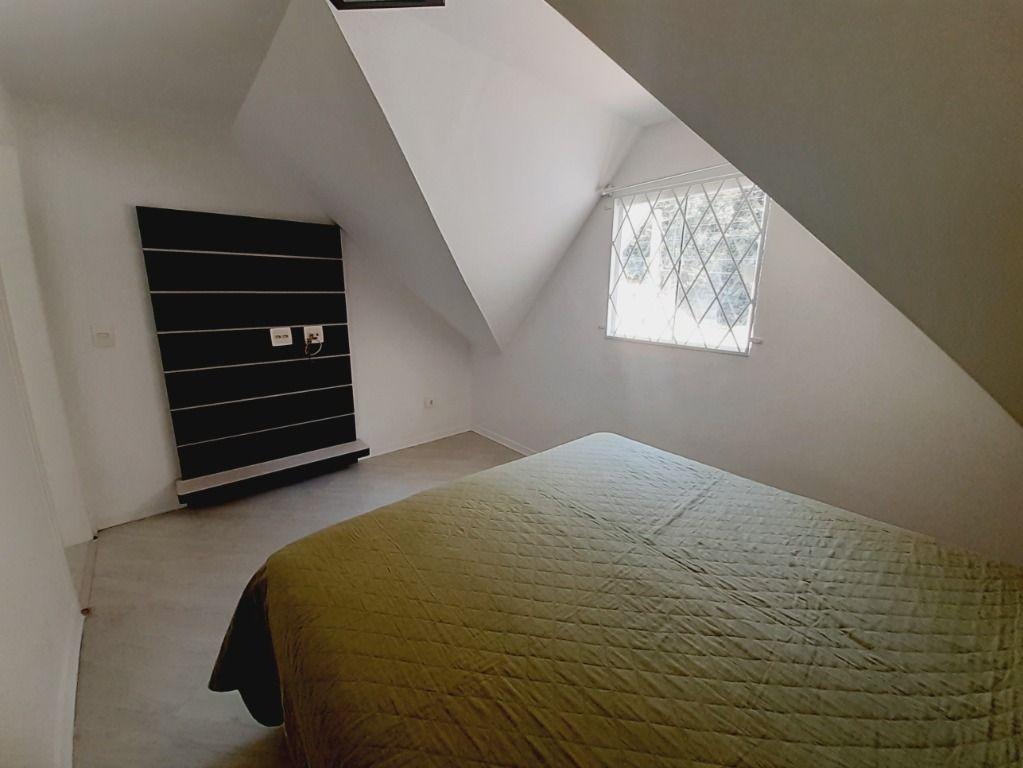 Sobrado com 2 dormitórios à venda, 78 m² por R$ 650.000,00 - São Gabriel - Colombo/PR