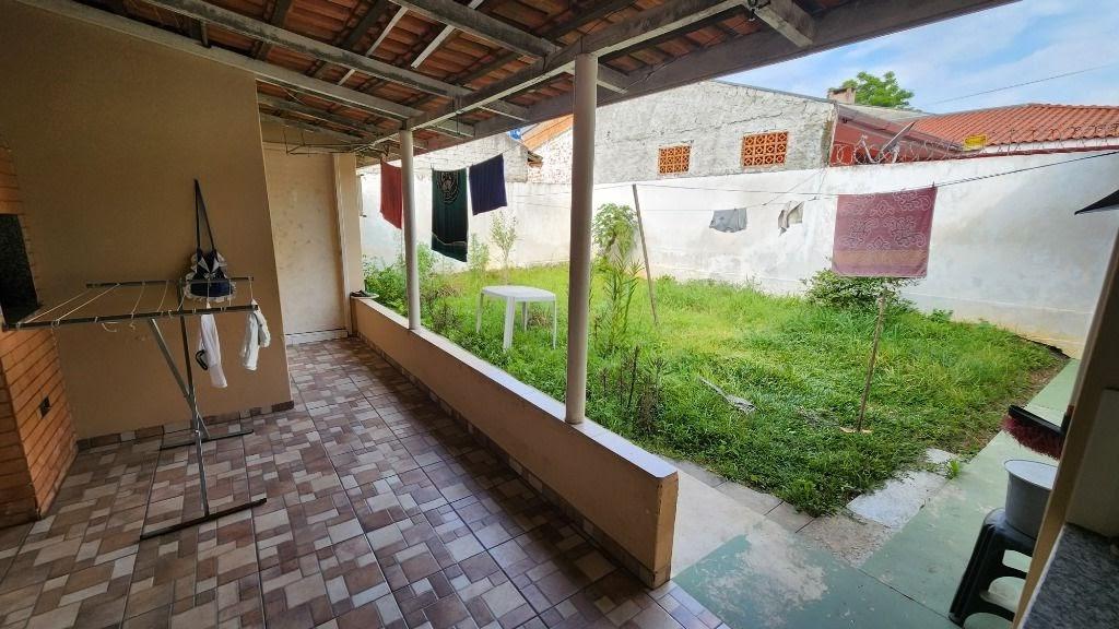 Casa com 4 dormitórios à venda, 180 m² por R$ 529.900,00 - Fazendinha - Curitiba/PR