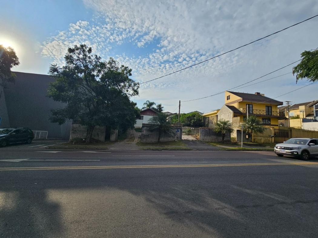 Terreno urbano de 960m² no Uberaba – Ótima localização para investimento!