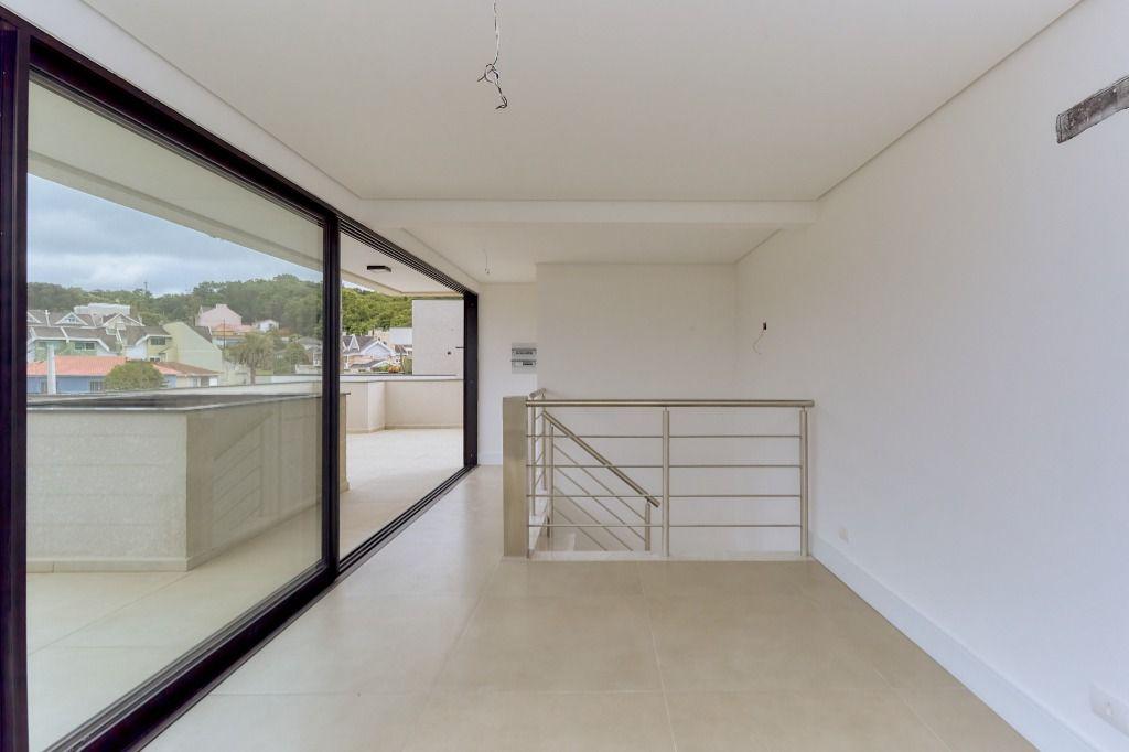 Sobrado com 3 dormitórios à venda, 322 m² por R$ 1.742.438,00 - Santo Inácio - Curitiba/PR